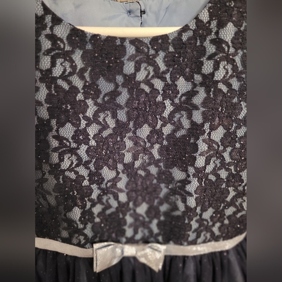 Jona Michelle barely worn size 8 - Picture 3 of 3